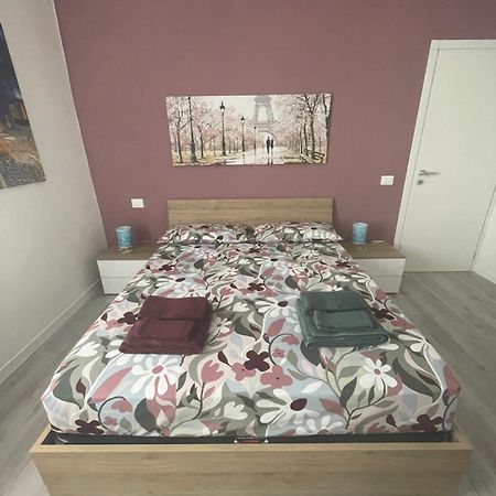 Residenza Il Melograno Fiera Apartment Verona Luaran gambar
