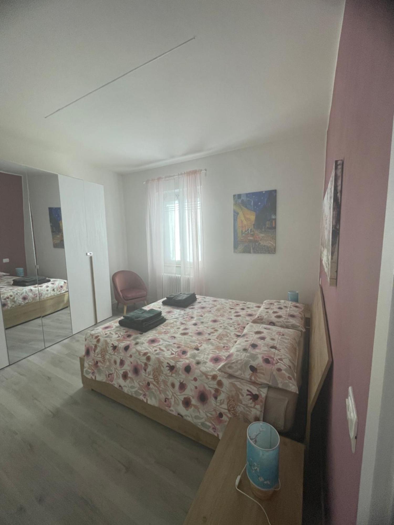 Residenza Il Melograno Fiera Apartment Verona Luaran gambar